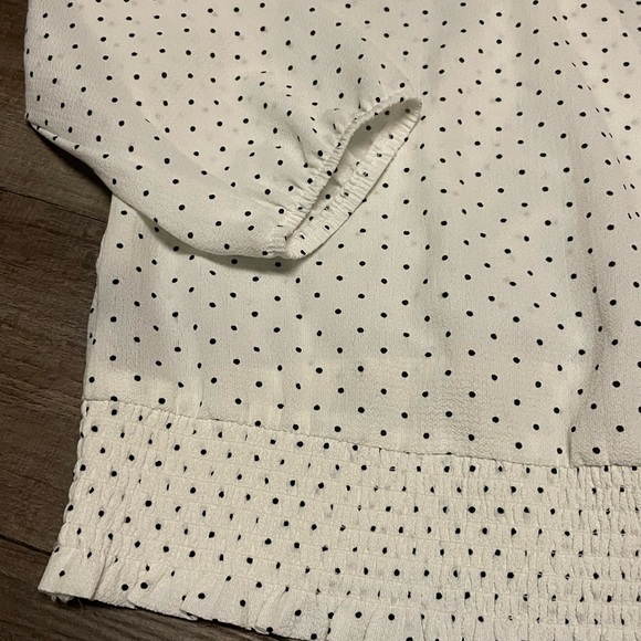 BCX White with black polka dots Blouse - Picture 2 of 3